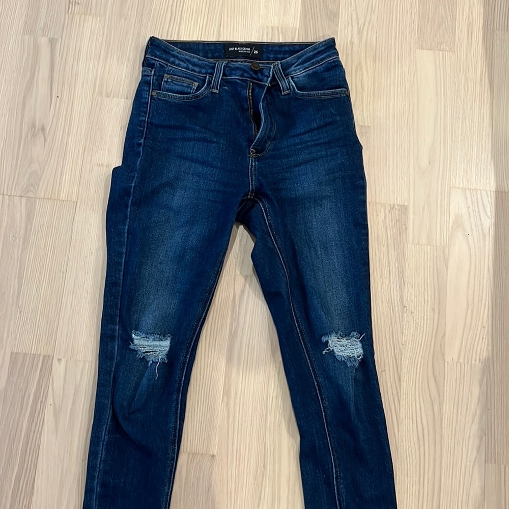 Just Black Denim size 25